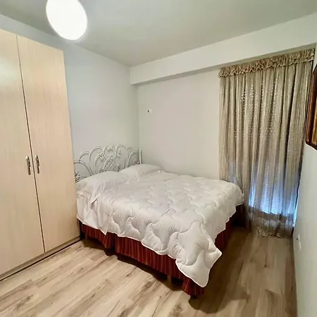 Apartment Urban Oasis Tirana