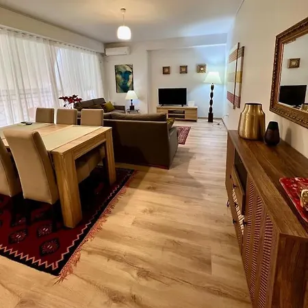 Urban Oasis Apartamento Tirana