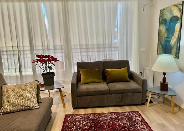 דירה Urban Oasis *